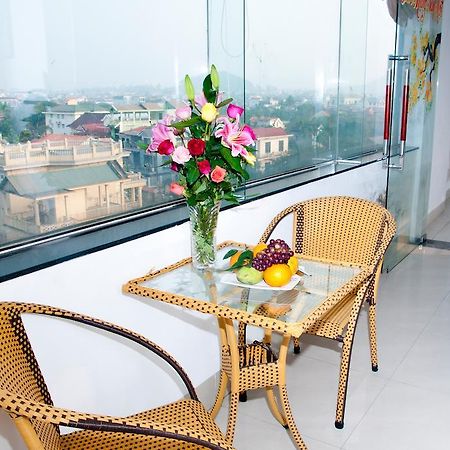 Golden Lotus Hotel Hue Luaran gambar