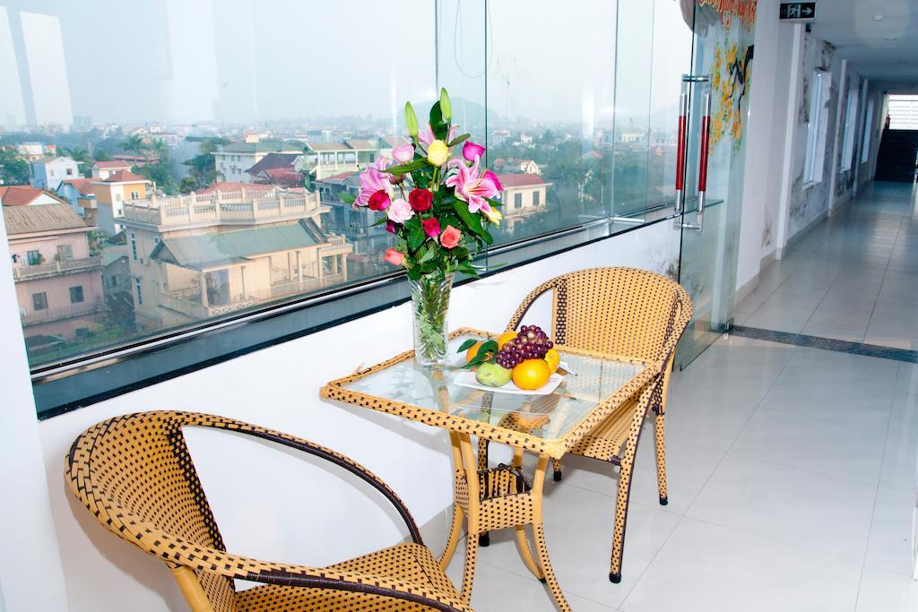 Golden Lotus Hotel Hue Luaran gambar